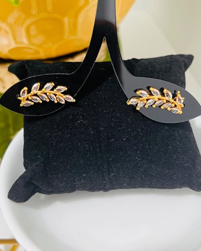 White AD stone earcuffs